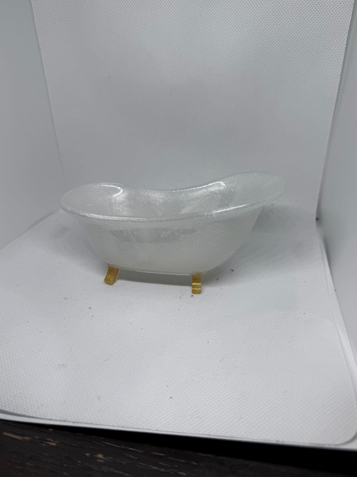 Bathtub