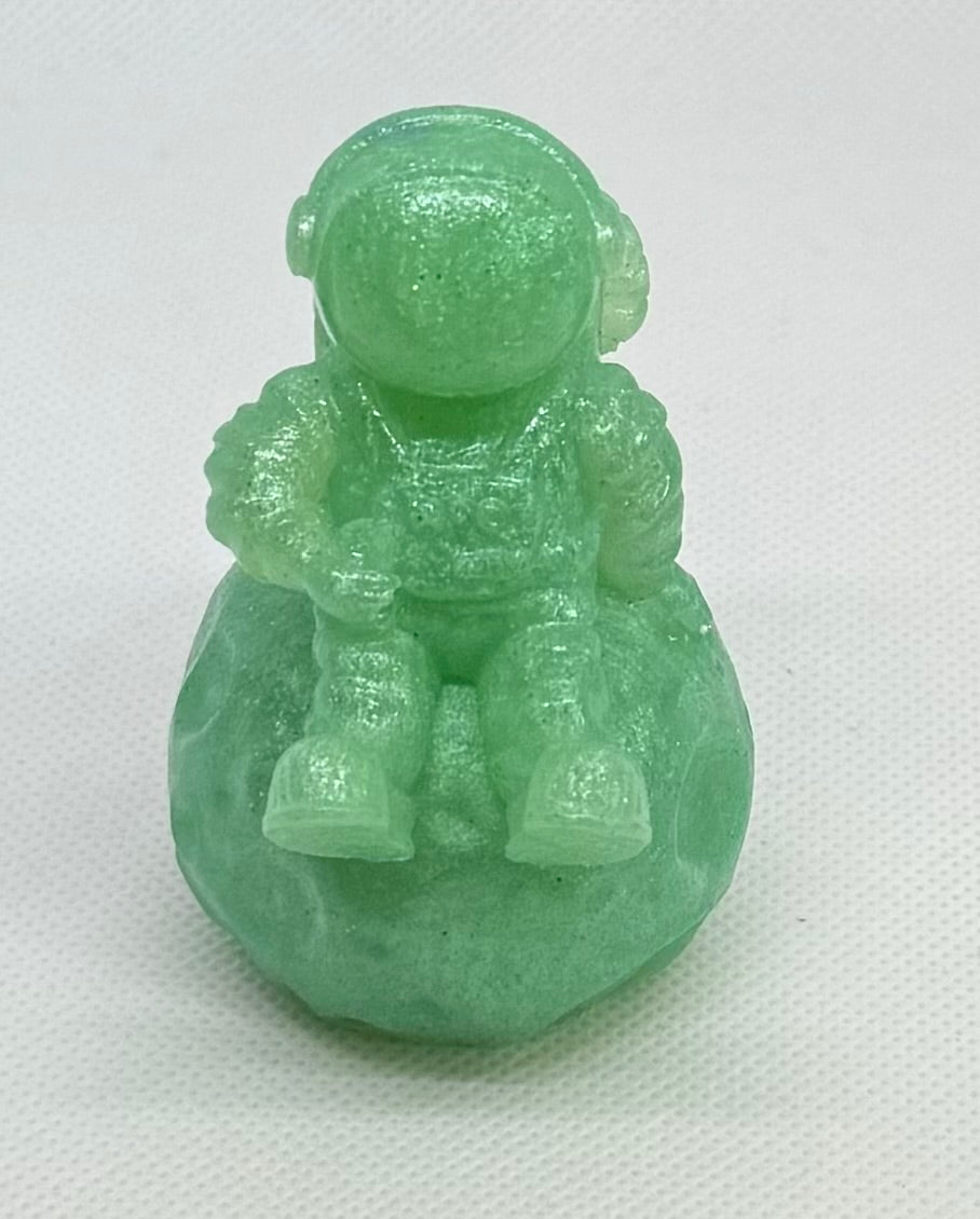 Astronaut on Moon