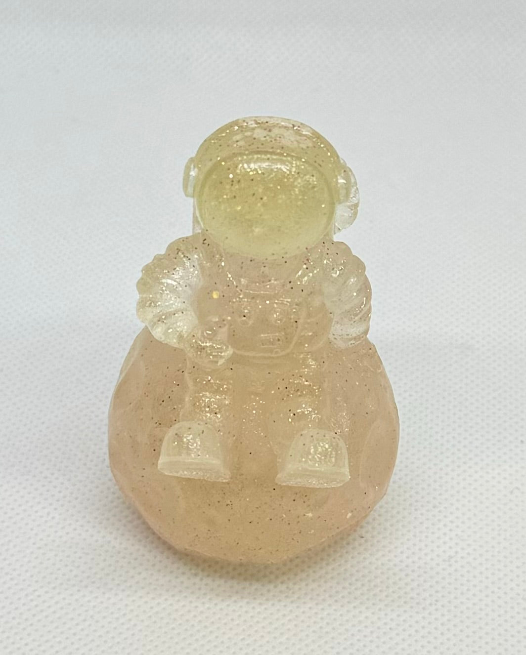 Astronaut on Moon